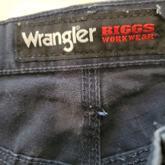 Mens Wrangler Riggs Workwear Cargo Jeans Extra Long 100% Cotton 32x36 - Picture 3 of 12